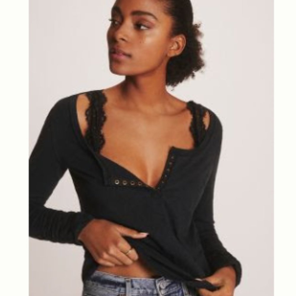 Anthropologie pilcro black henley long sleeve shirt - sz XS